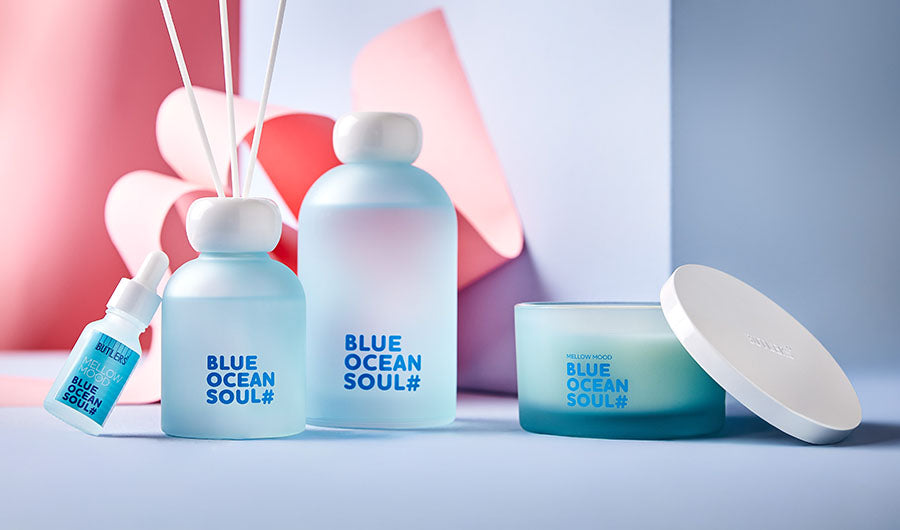 Blue-Ocean-Soul-Duftprodukte in blauen Milchglasflakons